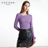 missCOCOON时尚针织衫春款甜美优雅紫镂空领修身毛衫