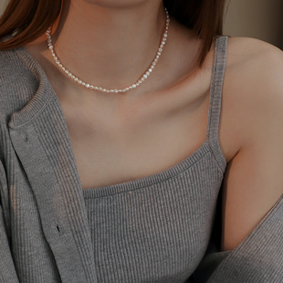天然巴洛克mini小珍珠项链女高级设计感小众颈链不规则叠戴锁骨链
