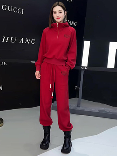 欧货时尚休闲运动套装女秋冬洋气，减龄加厚连帽卫衣红色两件套