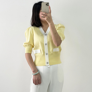 短袖针织衫女设计感小众，2022夏款短款薄款慵懒风黄色开衫外套
