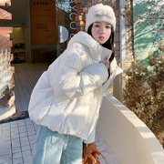 小个子短款白色羽绒服女2023冬季秋冬白鸭绒时尚洋气面包外套