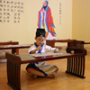 仿古幼儿园国学桌椅实木，儿童中式书法桌子，绘画写字培训班马鞍课桌
