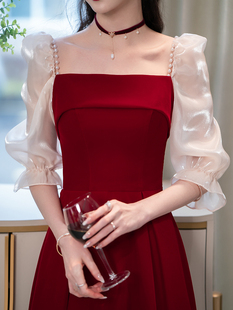敬酒服新娘2023红色礼服，女显瘦结婚订婚优雅高级感法式连衣裙