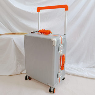 出口日本撞色行李箱铝框宽拉杆箱，万向轮旅行箱男女，密码皮箱登机箱