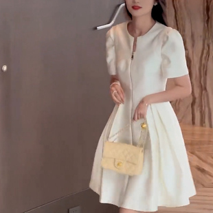 名媛风气质时尚拉链设计感小众，连衣裙女2022年夏季薄款纯色轻熟潮