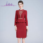 红色喜婆婆婚宴装礼服女长袖2024秋冬气质刺绣假两件连衣裙