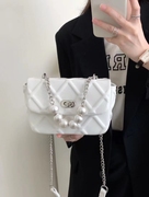 高级质感女包包2022白色珍珠饰链条包斜挎包女夏