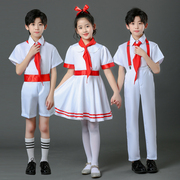 儿童合唱服中小学生，男女表演服装少先队员红领巾，演出服唱红歌