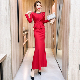红色晚礼服女时尚优雅气质钉珠，圆领长袖修身长裙鱼尾裙连衣裙