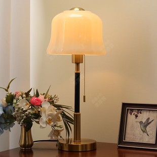 台灯客厅主卧室床头灯美式复古欧式简约现代轻奢个性温馨浪漫拉线