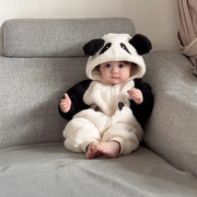 熊猫装婴儿爬爬服秋冬2023男女宝宝连体衣婴幼儿加厚保暖哈衣