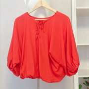 2023秋季红色女士衬衣蝙蝠袖小衫系带时尚夏新圆领套头衬衫