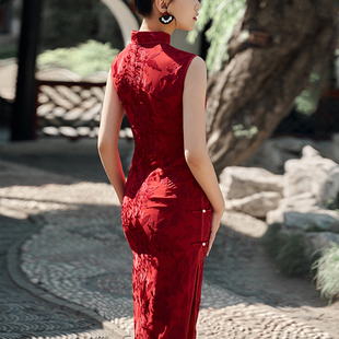 新中式无袖红色旗袍新娘，敬酒服订婚日常可穿七分袖显白显瘦优雅