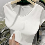 白色t恤女短袖夏季2022棉质宽松卷边V领设计感小众纯色基础上衣