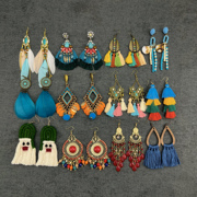 波西米亚风耳环，女云南民族风长款彩色，羽毛耳饰流苏复古2021年