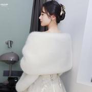 。婚纱披肩冬红色外搭高端结婚新娘敬酒服加厚保暖配礼服的旗