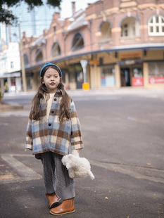 史豌豆(史豌豆)童装女童，复古蓝格子高端加厚外套，2023冬季儿童保暖上衣