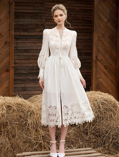 越南小众白色蕾丝花朵刺绣镂空灯笼长袖系带单排扣收腰显瘦连衣裙