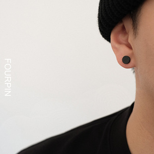 fourpin黑玛瑙耳钉嘻哈潮流，百搭网红高品质，设计感s925银耳饰男女