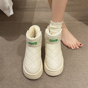 厚底雪地靴女皮毛一体短款2024冬季靴子加绒加厚白色面包棉鞋