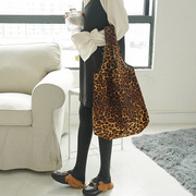 韩国ins时尚豹纹女包复古大容量，购物袋手提单，肩包袋潮