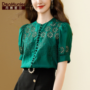 丹慕妮尔绿色镂空刺绣上衣女夏季泡泡，袖气质遮肚显瘦衬衫