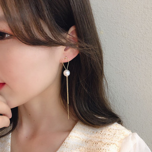 显脸瘦的耳线2023年潮女气质，韩国东大门珍珠，耳坠长款流苏耳环