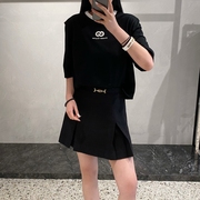 CHESTER CHARLES 23夏季女款简单设计圆领短袖半身裙套装香港