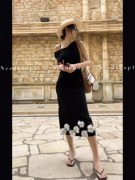 NeedShop12024夏季黑色法式花朵设计感手工定制包臀半身裙