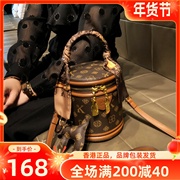 香港品牌包包女士2023时尚手提单肩包真皮斜跨圆筒水桶包小包