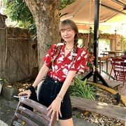 日系少女~夏季文艺度假风港味，复古红色印花衬衫显瘦翻领短袖上衣