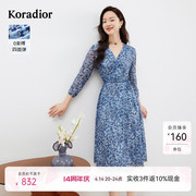 Koradior珂莱蒂尔女装春季印花V领碎花连衣裙淑女裙中长款