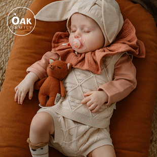 oakfamily新生婴儿，针织马甲2024年秋冬男女，宝宝儿童背心马甲
