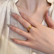日系法式态度曲线波浪弧度个性，简约戒指环粗款镀金戒指女不掉色