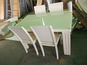 简约现代餐桌椅，白色实木餐桌椅玻璃面