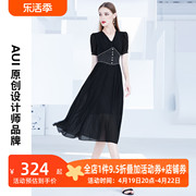 黑色法式气质v领雪纺，连衣裙女夏2021年设计感收腰显瘦小黑裙