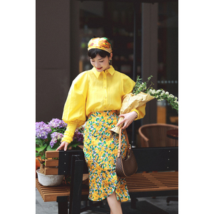 法式复古花边泡泡袖香蕉黄衬衫(黄衬衫，)设计感优雅时尚亮丽纯色女衬衫