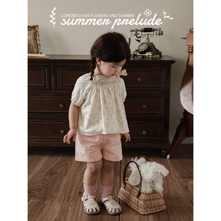 幼悠女童小领口娃娃衫，2024夏季宽松短裤，弹力袖口宝宝碎花短袖