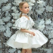 儿童礼服公主裙白色，蓬蓬纱女童模特走秀晚礼服花童小主持人演出服