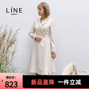 line韩国女装，春季素雅气质百褶收腰连衣裙ngopnc9700