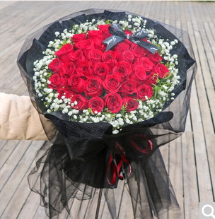香港鮮花店同城速遞港島紅粉香檳玫瑰送女友生日向日葵送上门520