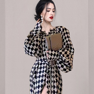法式御姐棋盘格子连衣裙女2023秋装新款高定气质收腰宽松衬衫长裙