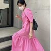 韩国大码夏季气质玫红显白圆领纯色宽松泡泡袖下摆荷叶边连衣裙女