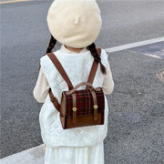 儿童背包时尚复古格子英伦双肩包洋气幼儿园男女宝宝外出书包