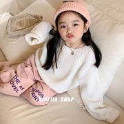 韩国童装女童白色宽松毛衣洋气女宝宝套头衫长袖毛线衣2023秋装潮