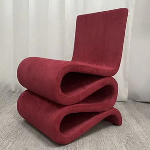 北欧设计师创意异形折叠椅，s形弯曲单人椅，样板房靠背休闲椅子ins