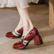 甜美蝴蝶结高跟鞋女粗跟红色婚鞋2023秋季法式漆皮玛丽珍单鞋