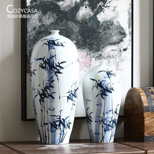 手绘青竹青花瓷花瓶新中式美人肩客厅书房景德镇陶瓷花瓶摆件花器