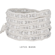 只是白.白松石(白松石)与水晶，混合5圈白色皮绳手链lotusmann