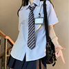 日系原创jk衬衫女学生韩版宽松条纹短袖衬衣，学院风基础款百搭上衣